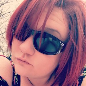 Meet your Posher, Desirae